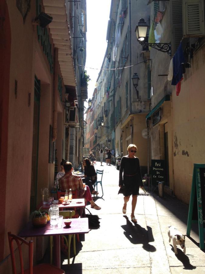 דירות ניס History-Chic In Oldtown, Beach מראה חיצוני תמונה